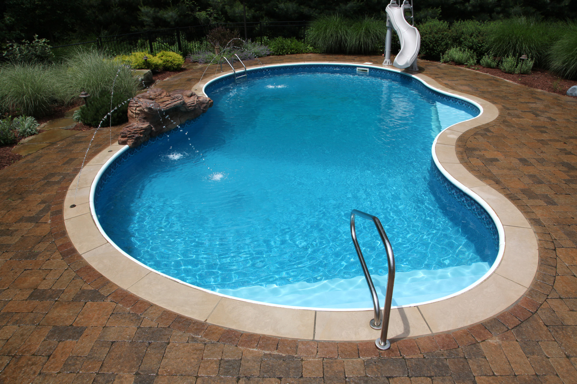 Rios Pools Inground Specialists